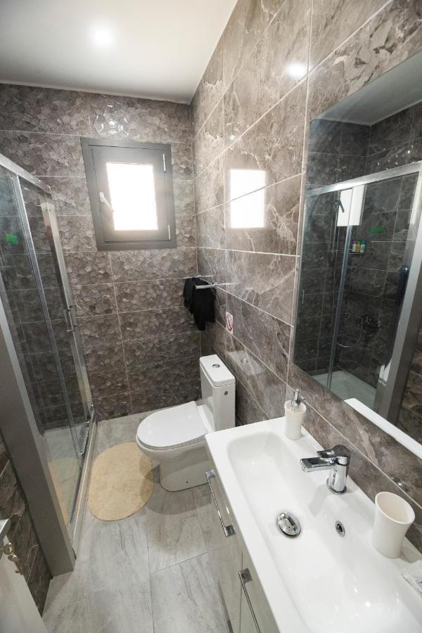Kato Paphos 1Br Near Paphos Harbour/Beach/Sea 외부 사진